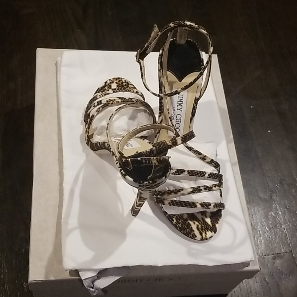 Shoes - Picture 3 of 5